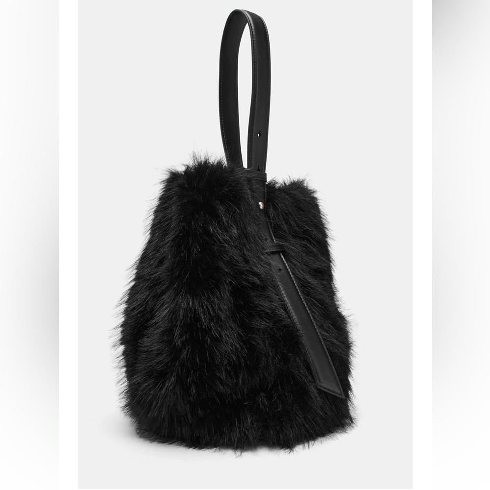TREND NEW ! ZARA LUXURY FAUX FUR BAG